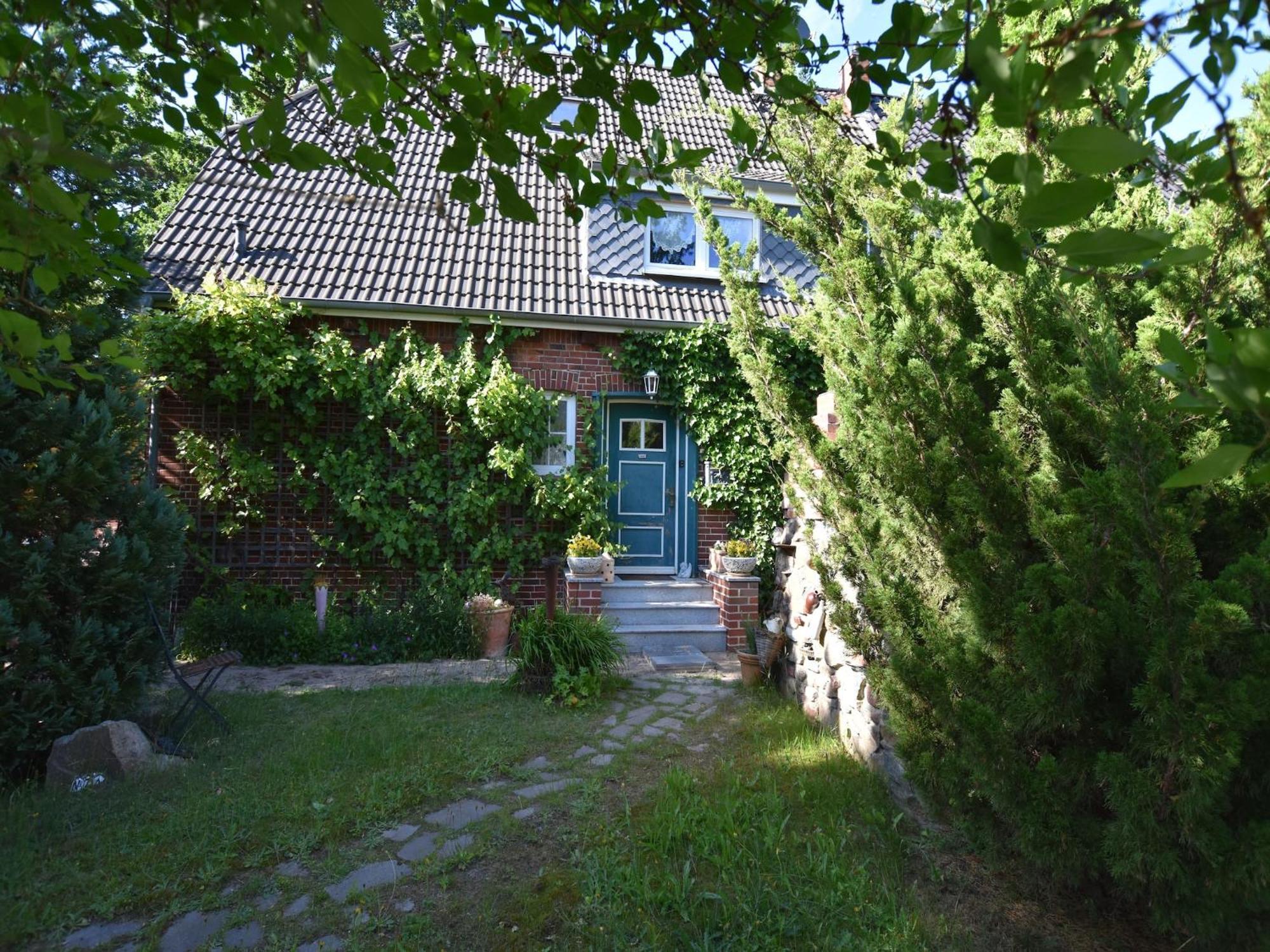Peaceful Apartment In Ostseebad Boltenhagen With Terrace Ngoại thất bức ảnh